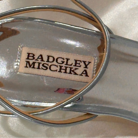 Badgley Mischka Callie Beaded Heel Sandal Bubble Heel Open Toe Metallic Size 9 - Picture 10 of 16